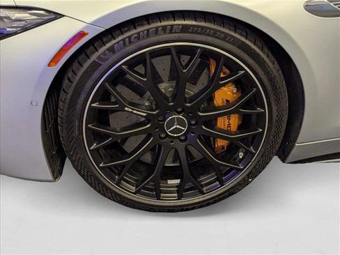 New 2025 Mercedes-Benz SL 63 AMG S e Performance 4MATIC image 10