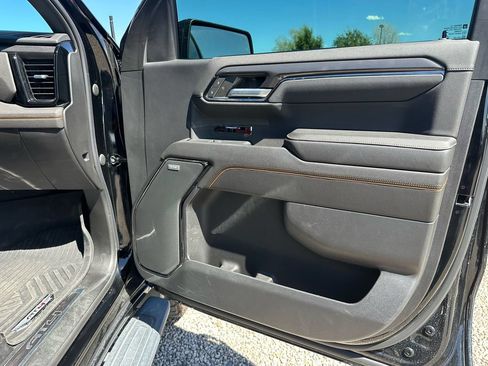 Used 2022 GMC Sierra 1500 AT4 w/ AT4 Premium Package AWD/4WD image 13