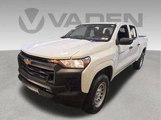 Used 2024 Chevrolet Colorado W/T w/ WT Convenience Package AWD/4WD video 1