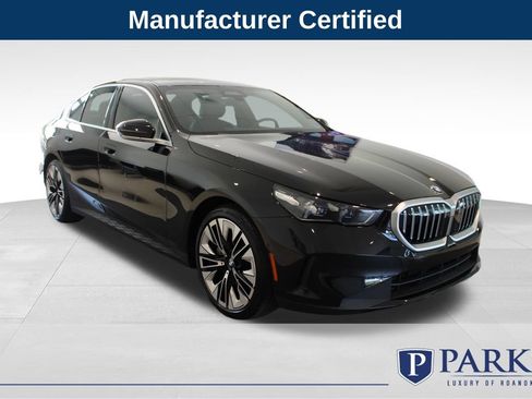 Used 2026 BMW 540i xDrive AWD/4WD image 1