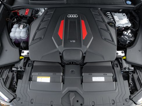 New 2026 Audi SQ8 Prestige image 42