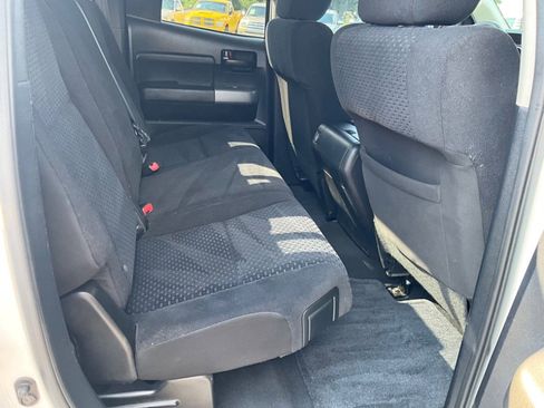 Used 2010 Toyota Tundra 4x4 Double Cab image 22