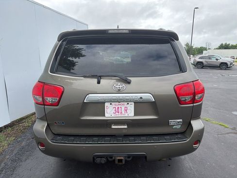 Used 2015 Toyota Sequoia Platinum AWD/4WD image 10