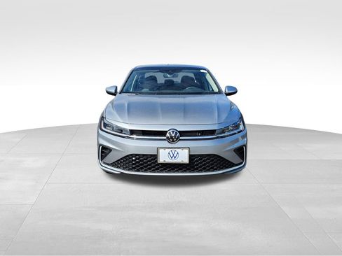 New 2026 Volkswagen Jetta SE FWD image 2
