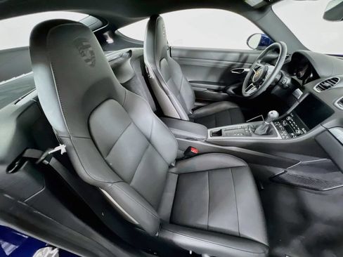 Certified 2025 Porsche 718 Cayman S RWD image 27