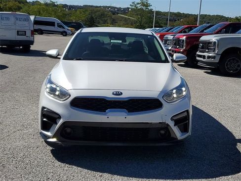 Used 2019 Kia Forte EX image 2