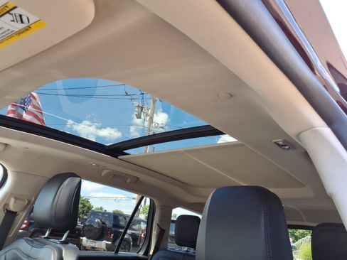 Used 2023 Lincoln Aviator Reserve w/ Equipment Group 201A AWD/4WD image 18