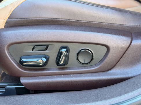 Used 2019 Lexus ES 350 w/ Accessory Package 2 FWD image 26