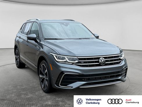 Used 2024 Volkswagen Tiguan SEL R-Line AWD/4WD image 3