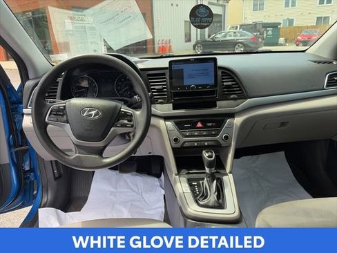 Used 2017 Hyundai Elantra SE FWD image 10