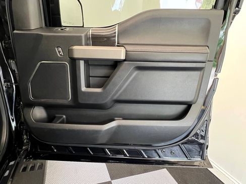 Used 2019 Ford F150 Raptor w/ Equipment Group 802A Luxury image 11