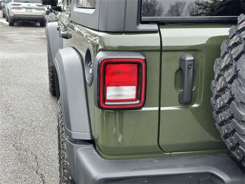 Certified 2023 Jeep Wrangler Willys image 11