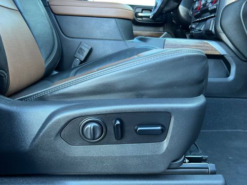 Used 2020 Chevrolet Silverado 3500 High Country w/ Z71 Off-Road Package image 21