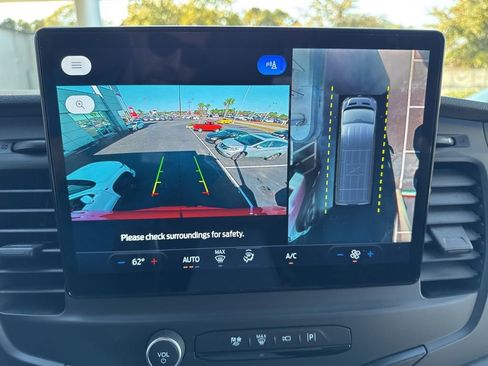 Used 2022 Ford Transit 250 148 High Roof Extended AWD image 28