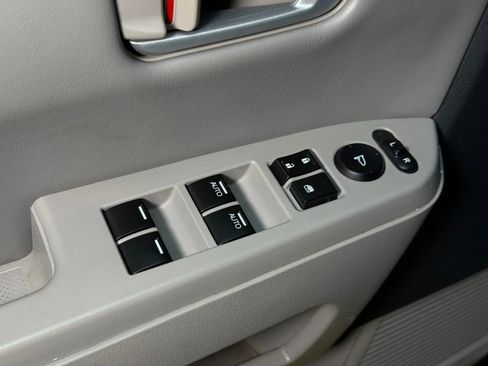 Used 2009 Honda Pilot EX-L image 29