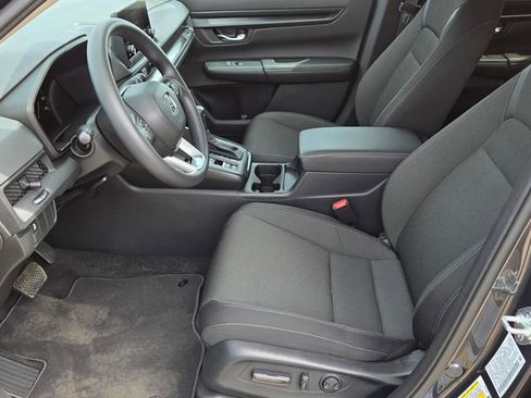 Used 2025 Honda CR-V EX image 13