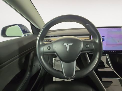 Used 2018 Tesla Model 3 Long Range image 12