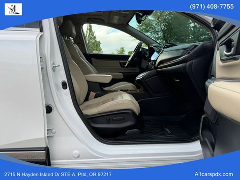 Used 2022 Honda CR-V Touring image 18