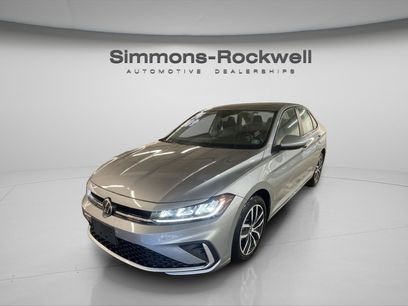 Used 2025 Volkswagen Jetta SE