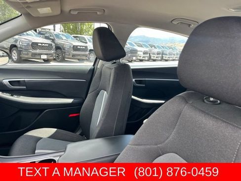 Used 2020 Hyundai Sonata SEL w/ Convenience Package FWD image 10