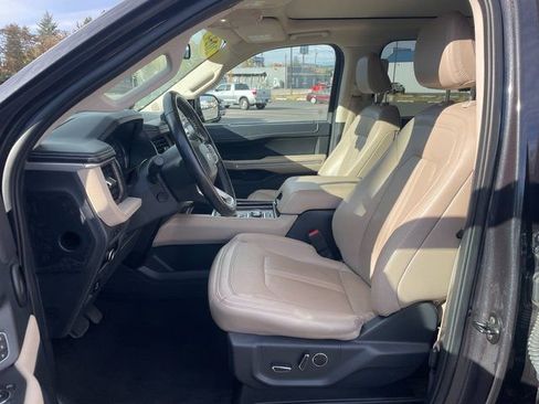 Certified 2024 Ford Expedition Max Limited image 2