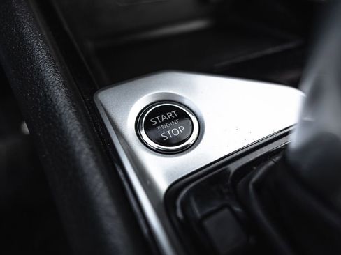 Used 2024 Nissan Altima 2.5 SV FWD image 18