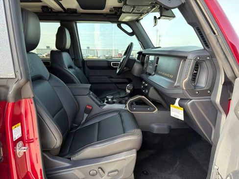 New 2026 Ford Bronco Badlands AWD/4WD image 9