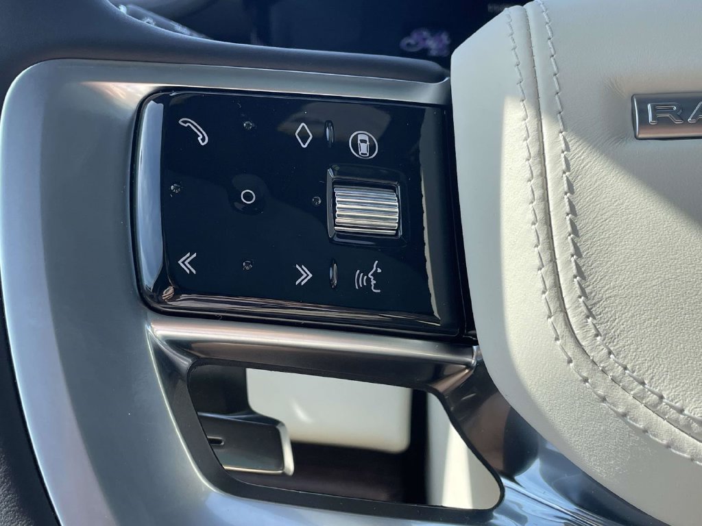 New 2026 Land Rover Range Rover SE AWD/4WD image 27