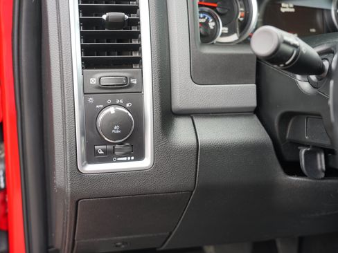 Used 2017 RAM 1500 Big Horn AWD/4WD image 16