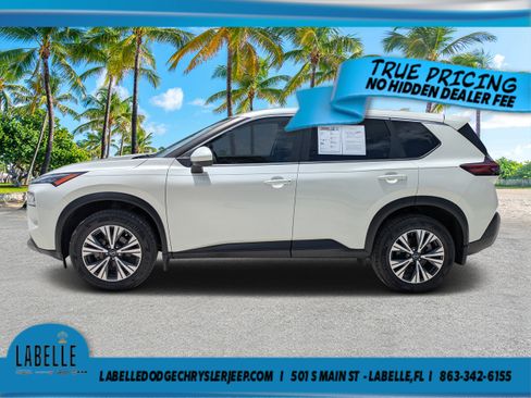 Used 2023 Nissan Rogue SV FWD image 6