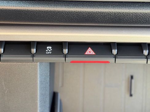 Used 2024 Toyota Tundra SR5 AWD/4WD image 18