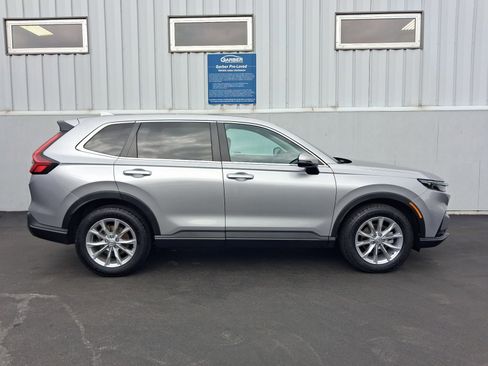 Used 2024 Honda CR-V EX image 8