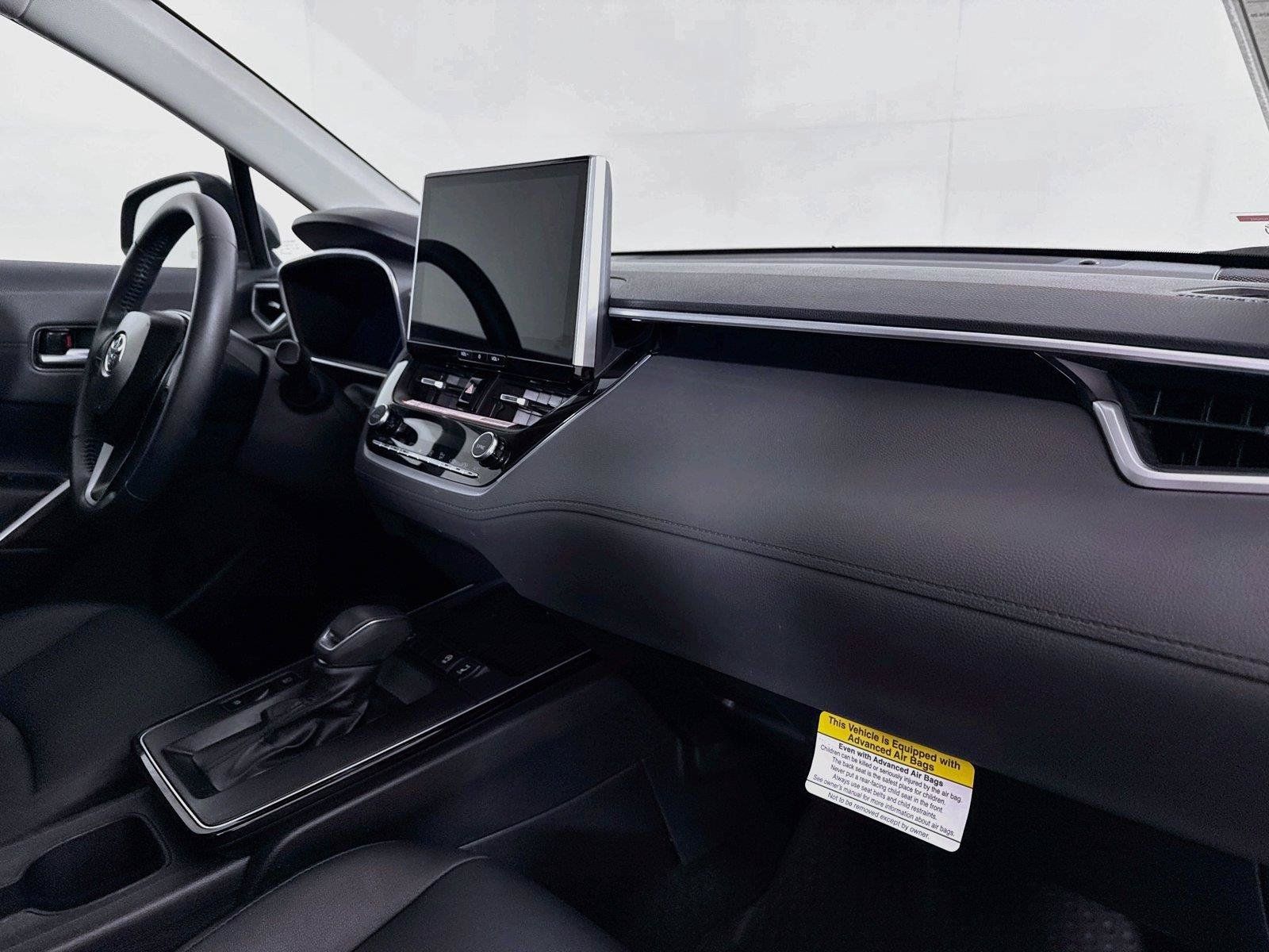 Used 2026 Toyota Corolla Cross XLE w/ Convenience Package FWD image 45