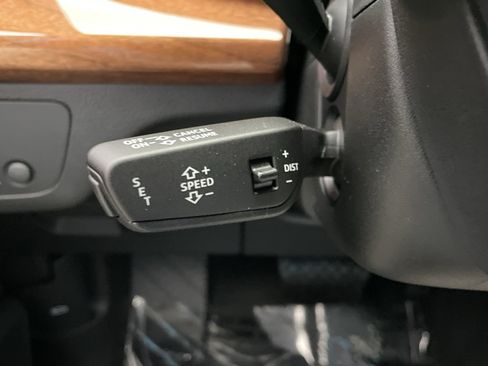 Used 2023 Audi Q5 2.0T Premium Plus w/ Premium Plus Package image 19