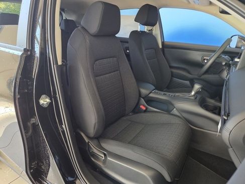 New 2026 Honda HR-V LX image 24