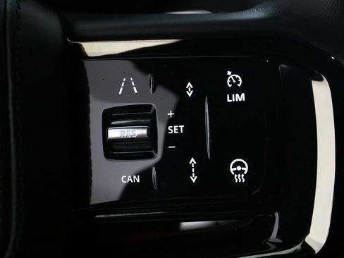 Used 2023 Land Rover Range Rover Sport First Edition AWD/4WD image 20