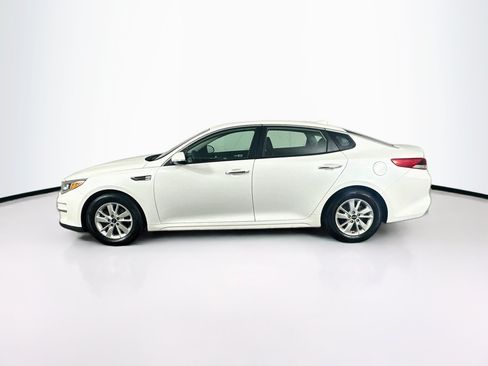 Used 2018 Kia Optima LX FWD image 4