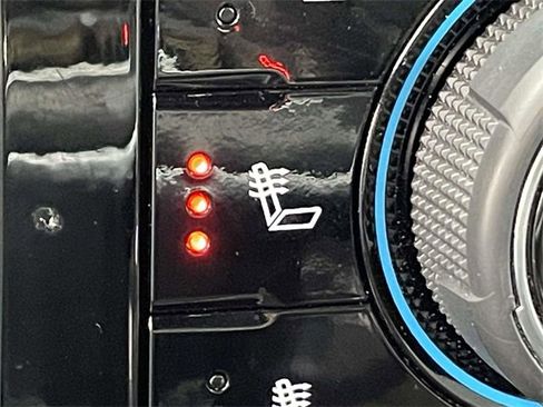 Used 2024 Chevrolet Silverado 1500 ZR2 w/ Dark Appearance Package image 25