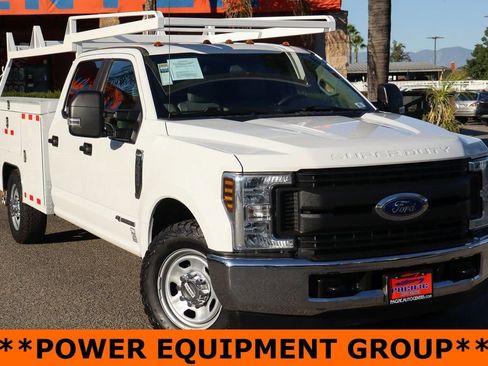 Used 2018 Ford F350 XL w/ Power Equipment Group RWD image 2