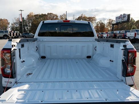 New 2025 Ford Ranger XLT w/ FX4 Off-Road Package AWD/4WD image 9