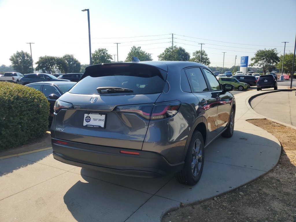 New 2027 Honda HR-V LX image 7