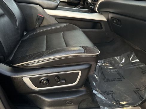 Used 2021 RAM 1500 Laramie image 14