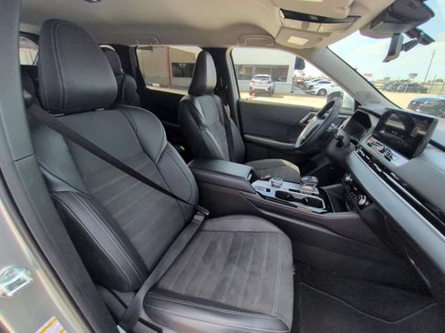 Used 2025 Mitsubishi Outlander SE AWD/4WD image 30