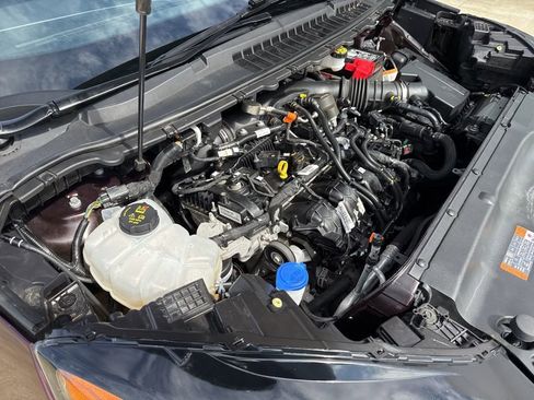 Used 2023 Ford Edge SEL w/ Convenience Package image 32