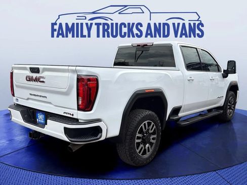 Used 2020 GMC Sierra 2500 AT4 w/ AT4 Premium Package AWD/4WD image 5