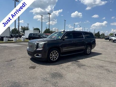 Used 2015 GMC Yukon XL Denali w/ Open Road Package AWD/4WD image 7