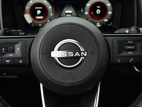 Certified 2024 Nissan Rogue SL image 22