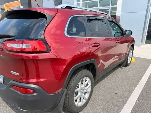 Used 2015 Jeep Cherokee Latitude FWD image 3