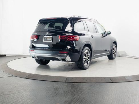 Certified 2026 Mercedes-Benz GLB 250 4MATIC image 30