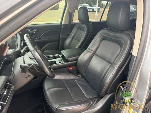Used 2023 Lincoln Aviator Reserve w/ Equipment Group 201A AWD/4WD image 13